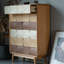 Armoire d'appoint moderne et simple en bois massif