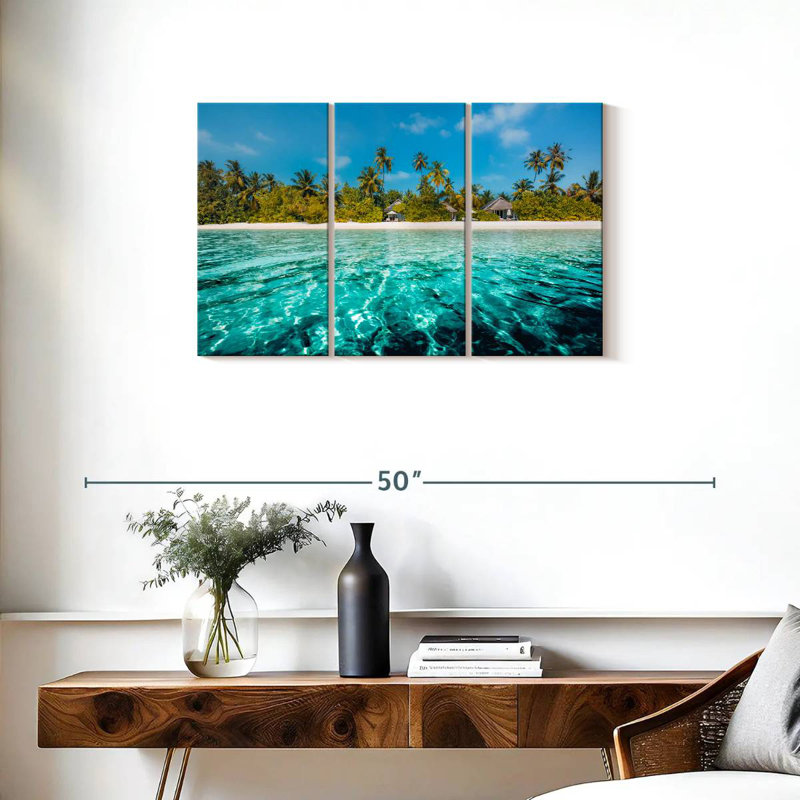 Hidden Gillard, 20" H x 33" W
