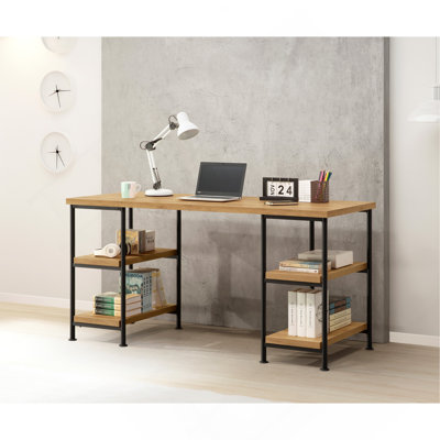 Bureau en chêne doré