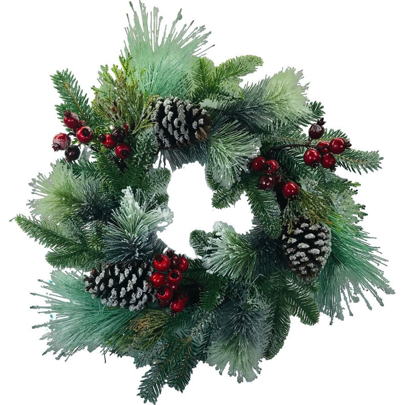 Couronne de mélange de pin et de baies 24 po