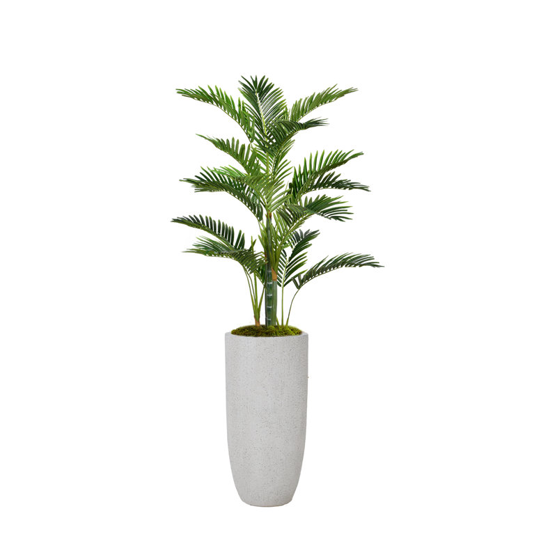 Palmier artificiel dans un grand pot de fleurs en fibre de pierre beige