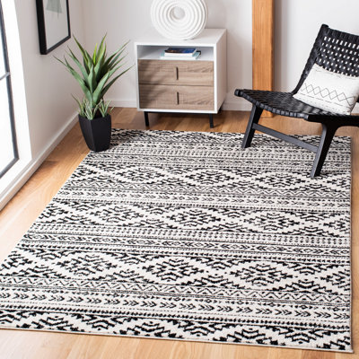 Cobos Performance Geometric Pattern Rug