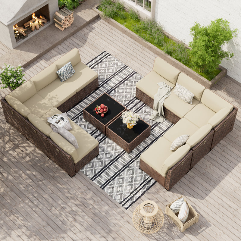 Ensemble modulaire de conversation modulaire en rotin pour 10 personnes avec 2 tables basses, 2 canapés d'angle et 8 canapés simples
