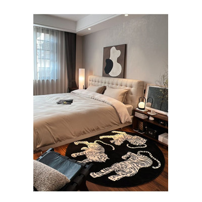 Tapis rond noir