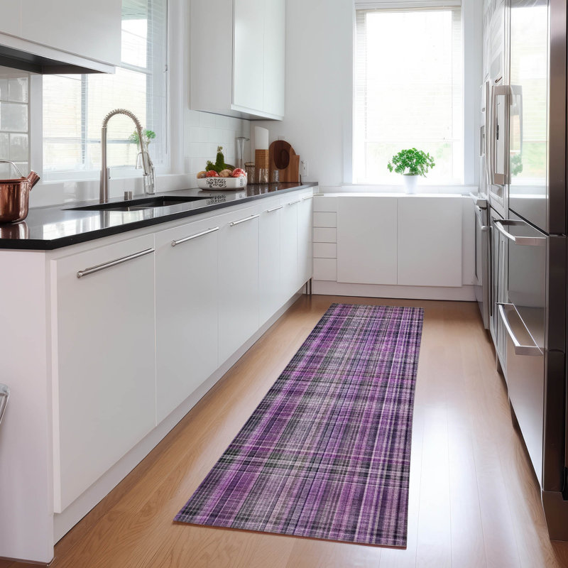 Kinslee Washable Plaid Indoor / Outdoor Rug, Runner 2'3" x 7'6"