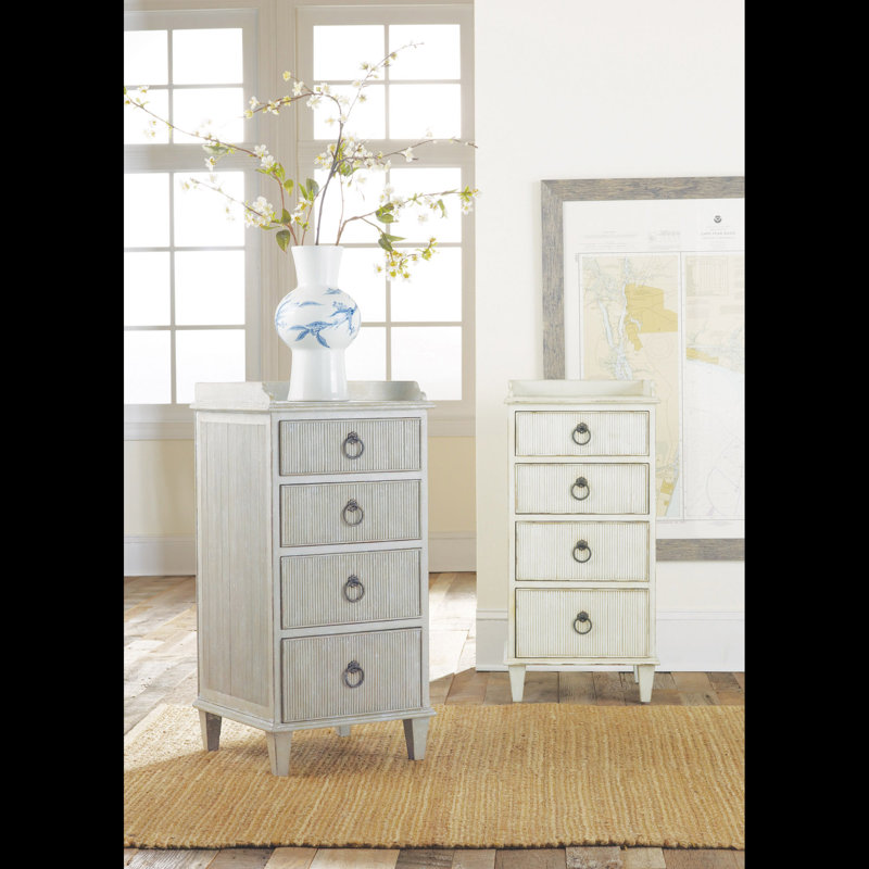 Gustavian Accent Chest, Antique Gray