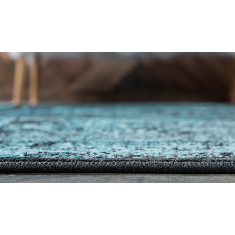 Yareli Oriental Indoor Rug, Rectangle 2' x 3'1"