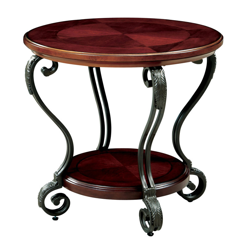 Table de bout traditionnelle en cerisier brun orné traditionnel avec tablette inférieure ouverte pour des détails de décoration de salon élégants