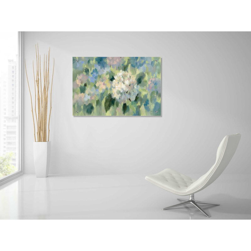 «Hydrangea Mosaic» par Silvia Vassileva, art mural en verre acrylique, H 24 po x l 36 po x P 0,2 po