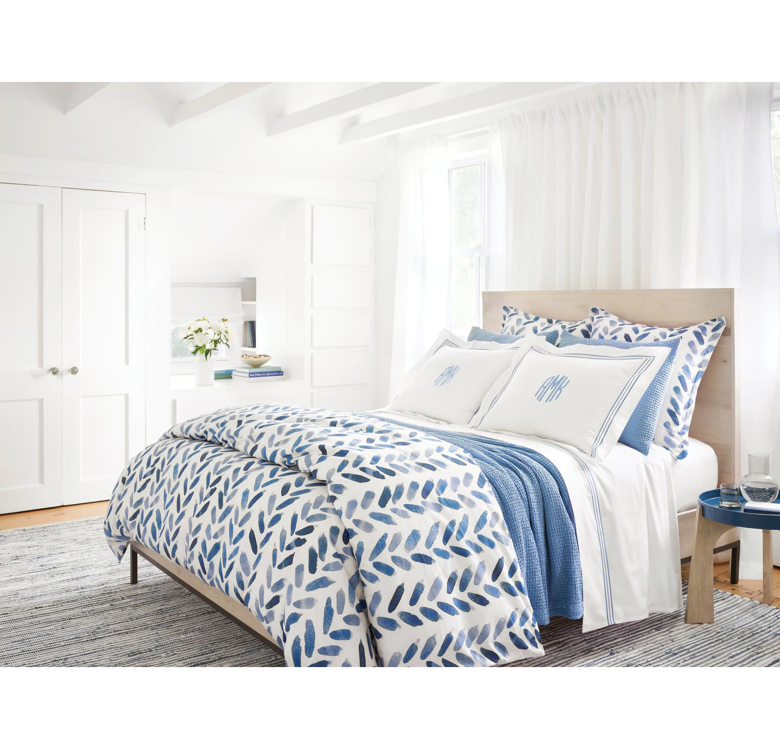 Bubble Shams, King, French Blue