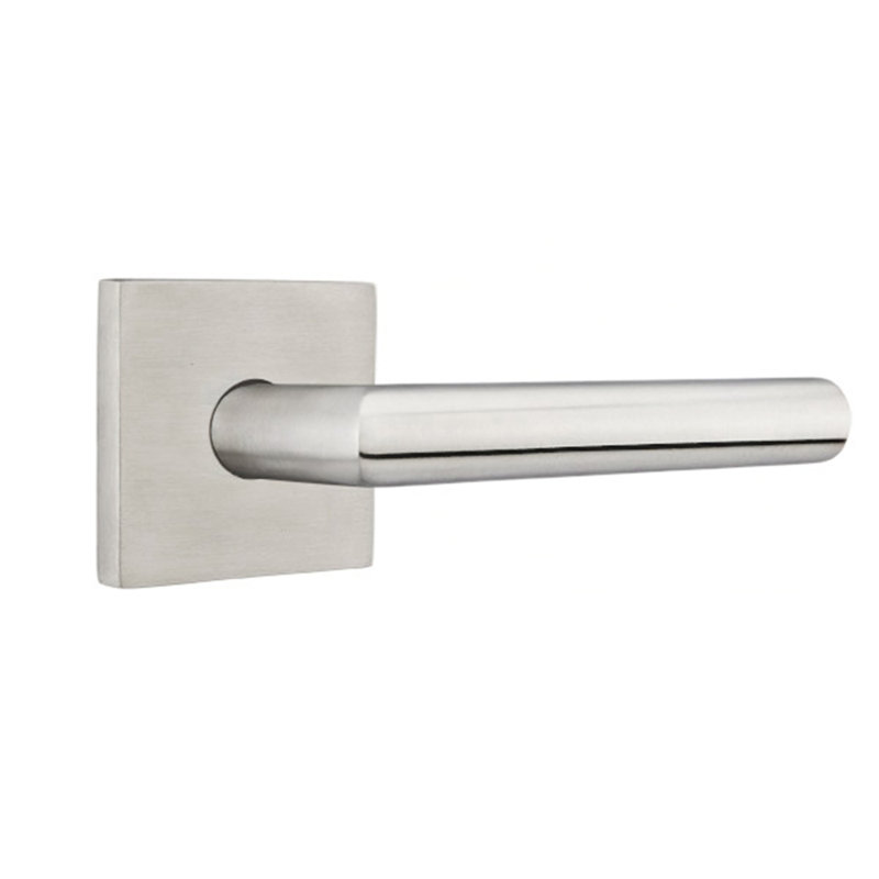 Stuttgart Round Privacy (Bed & Bath) Door Lever with Square Rosette, Right