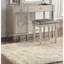 Ensemble de meuble-lavabo de chambre à coucher avec tabouret et tiroirs ouverts-1920699175