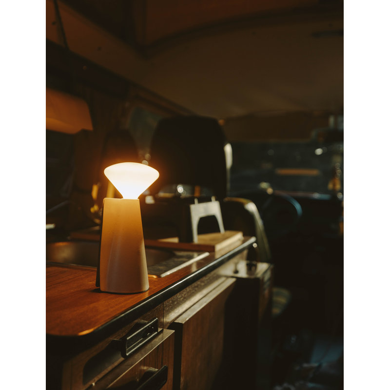 Mantle Desk Table Lamp, Cream
