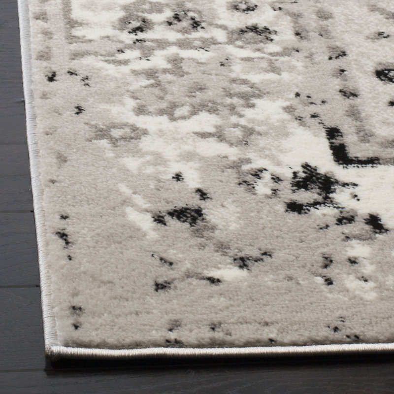 Micheline Performance Oriental Rug, Square 6'7"