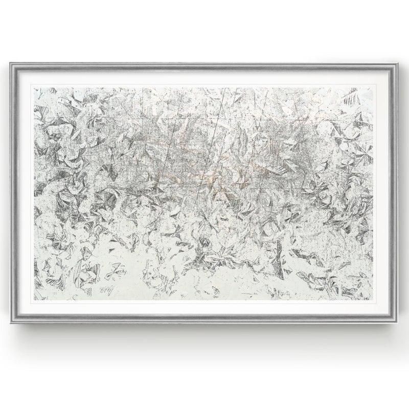 Frosty II - reproduction d'art sur toile, H 26,5 po x l 36,5 po x P 1,5 po, Encadrement argenté