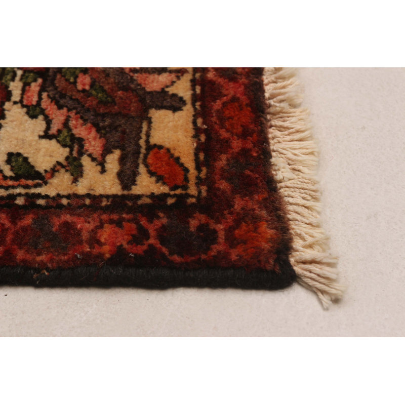 Tapis rouge rétro Kayseri 5 pi 1 po x 9 pi 9 po