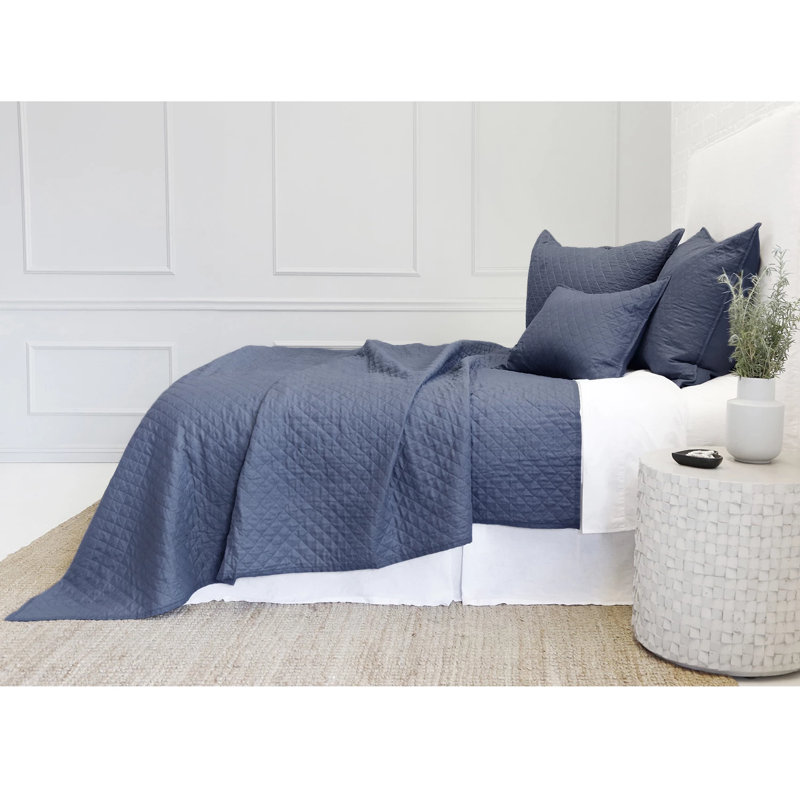 Hampton White Cotton Euro Sham with Diamond Quilt Pattern