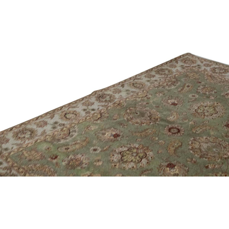 Trinity Wool Oriental Area Rug