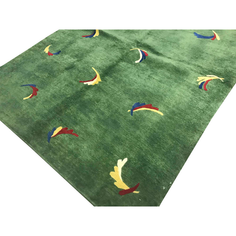 Hand-Knotted High-Quality Green Area Rug
