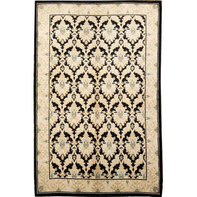 Hand-Knotted High-Quality Beige Area Rug