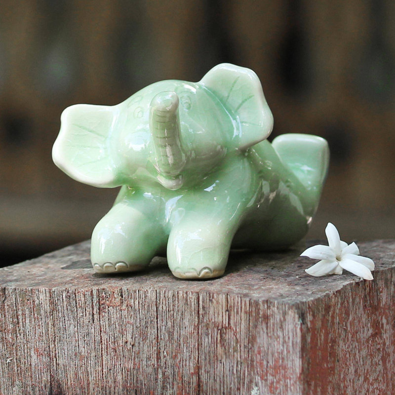 Sculpture en céramique celadon éléphant amusant Sergei