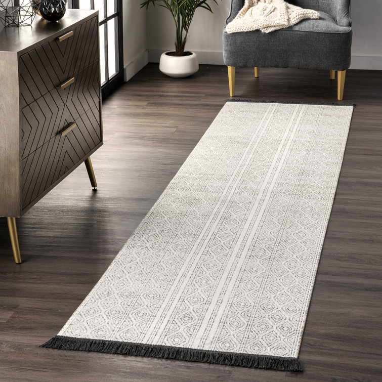 Union Rustic Mikole Striped Rug & Reviews - Wayfair Canada