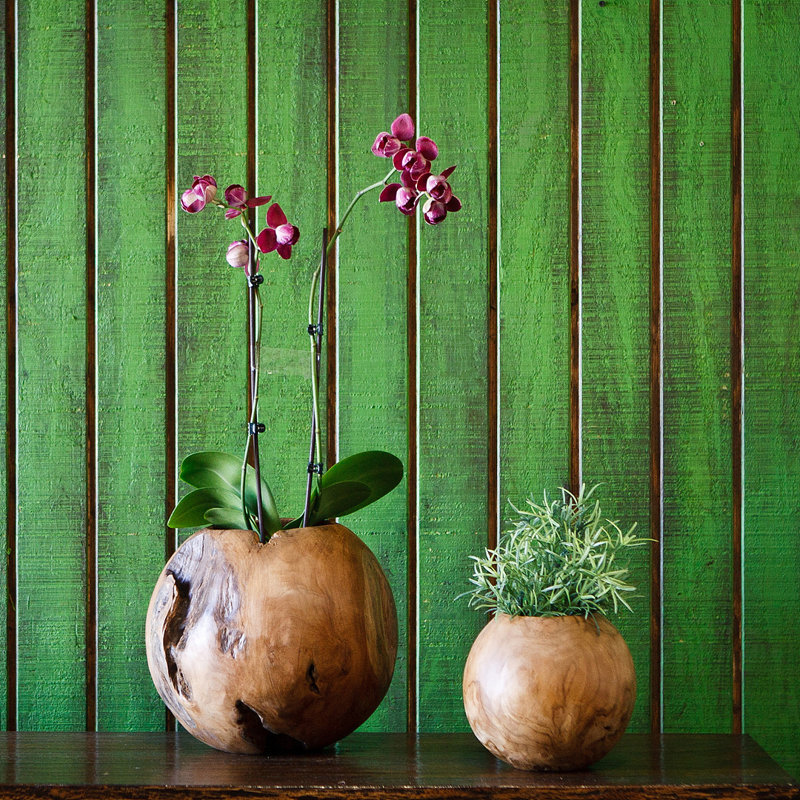 Pitts Teak Ball Pot - Small 8"Dia.