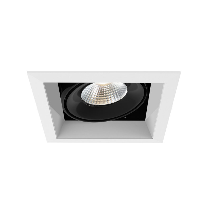 Ensemble de lumières encastrées carrées 1 lumière, H 8,5 po x l 7,75 po x P 7,75 po