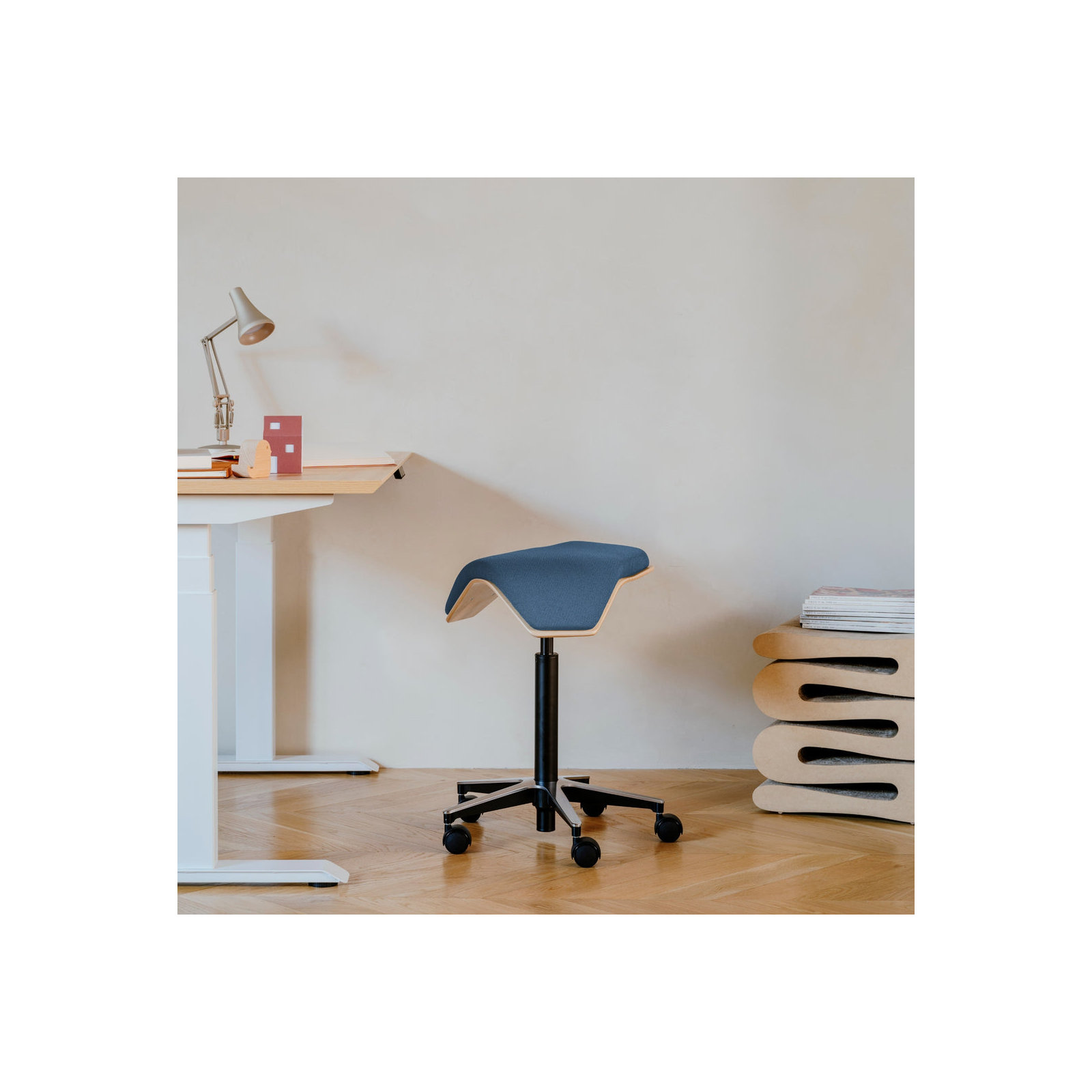 Saddle Chair, Pacific