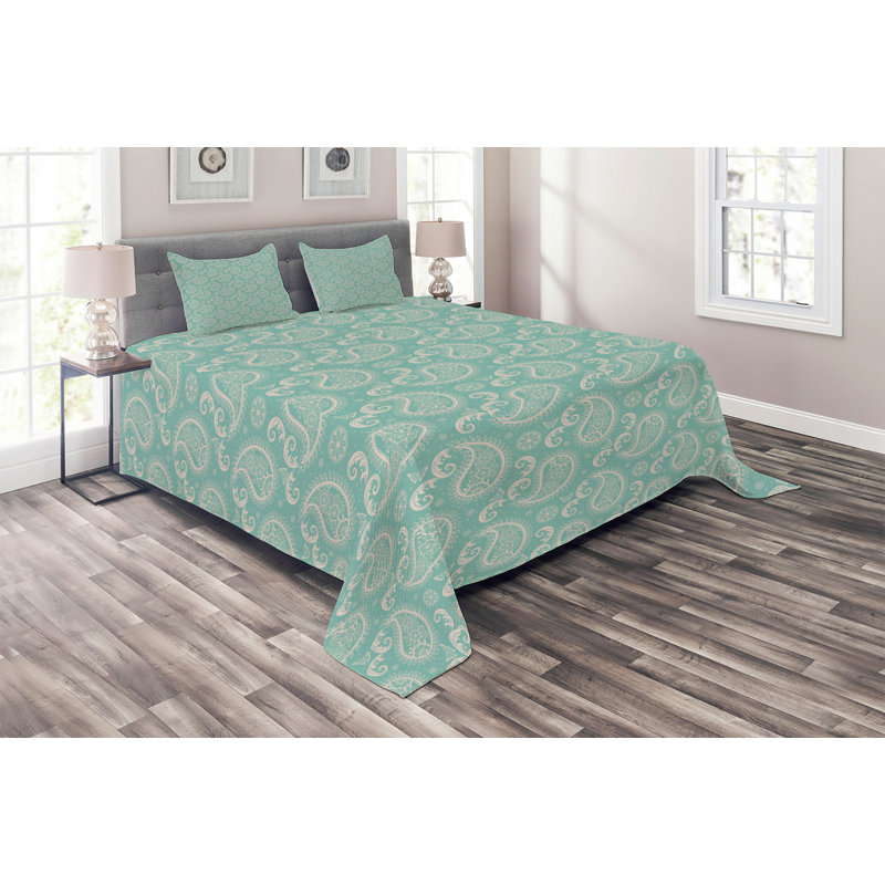 Traditional Polyester Paisley Coverlet, King Bedspread + 2 Shams