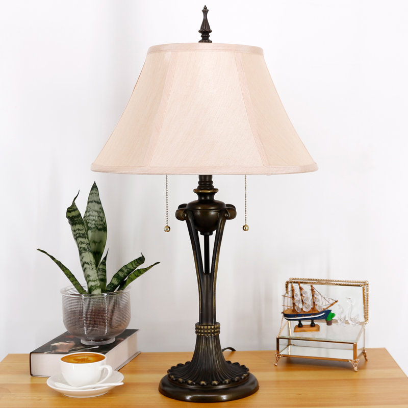 Lampe de bureau en résine Alderfield