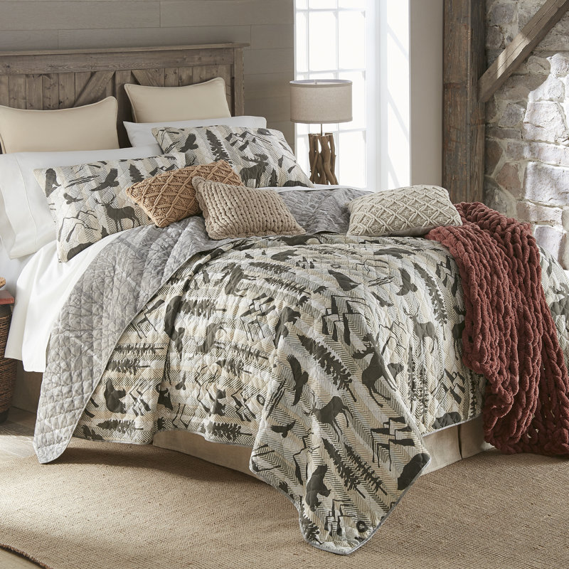 Gray Reversible King Microfiber Quilt Set with Wildlife Design