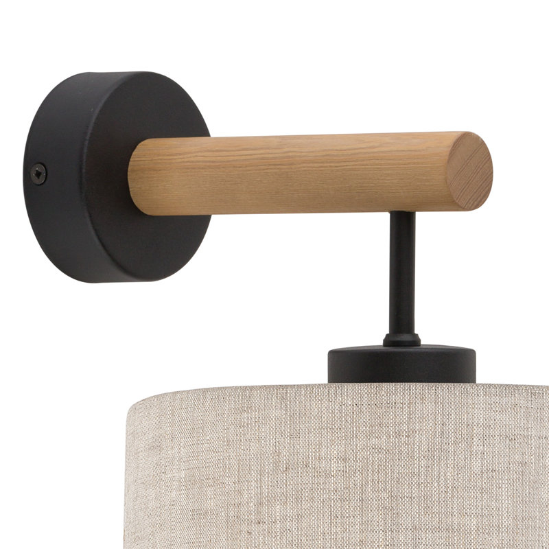 Aindriu Armed Sconce