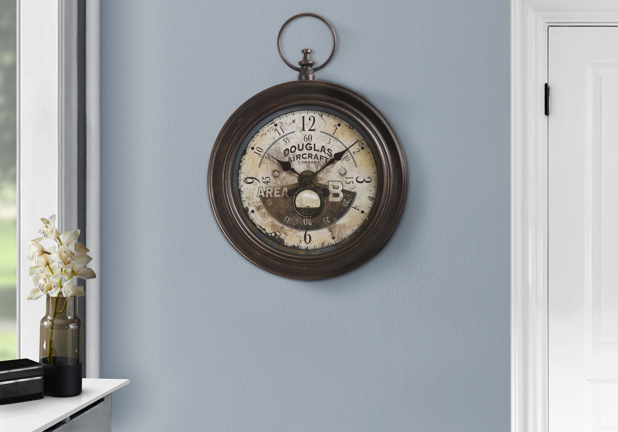 Fleur De Lis Living Clocks, 18\, image size:2000x1400