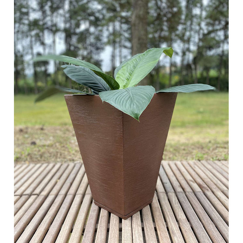 Pot à fleurs en résine Zurique, Brun, H 21,65 po x l 14,96 po x P 14,96 po