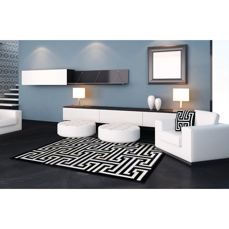Handmade Black and White Geometric Cowhide Area Rug, 5' x 8'