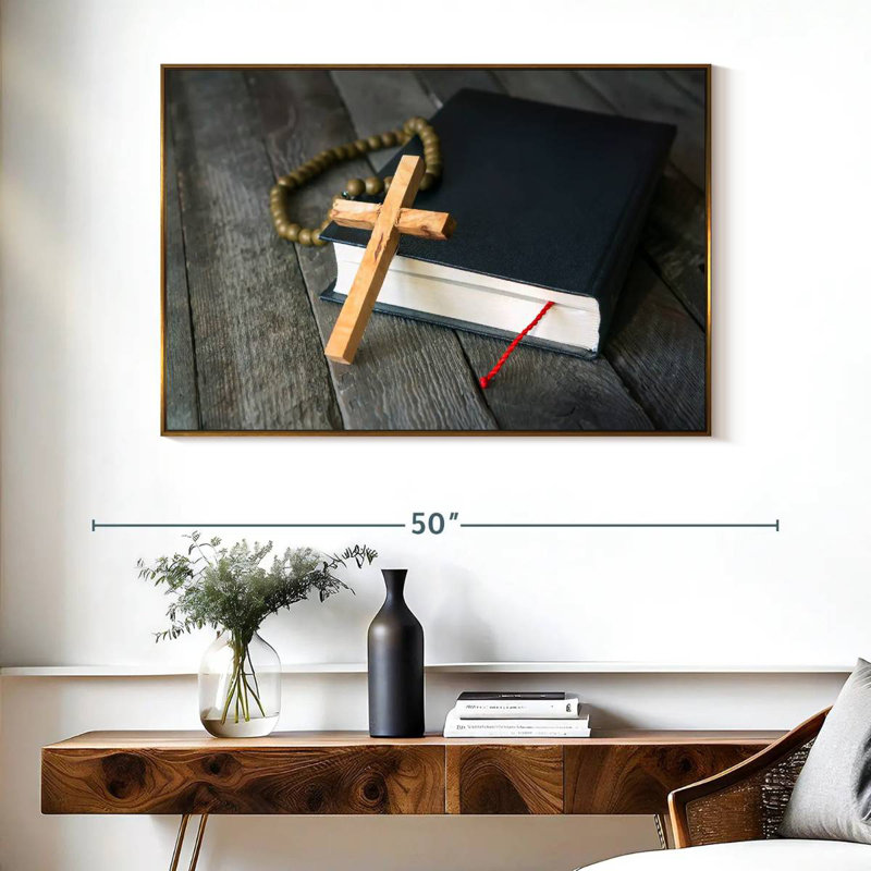 Croix en bois, Cadre flottant doré, 40 po x 27 po
