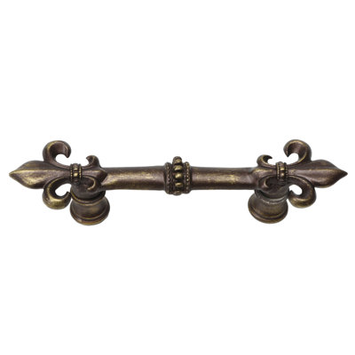 Charlemagne pull with large Fleur De Lysin