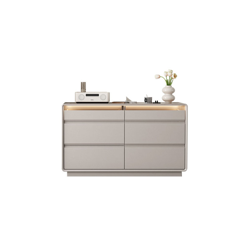 Louls, Beige