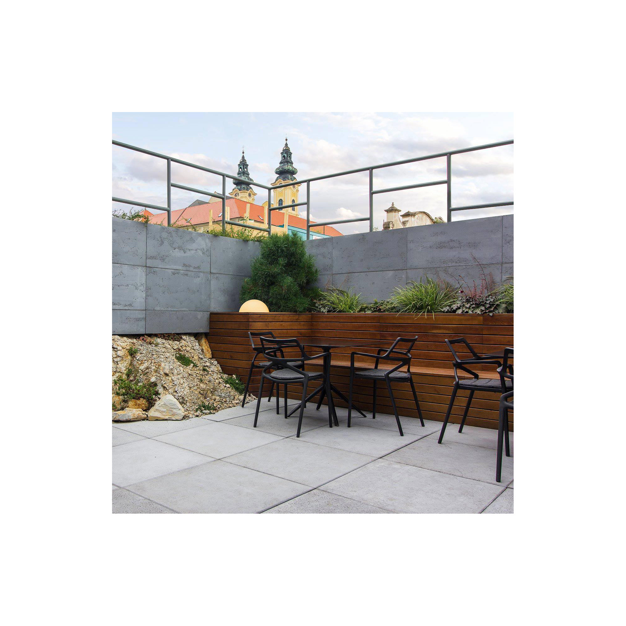 DELTA Chair (Indoor/Outdoor), Black