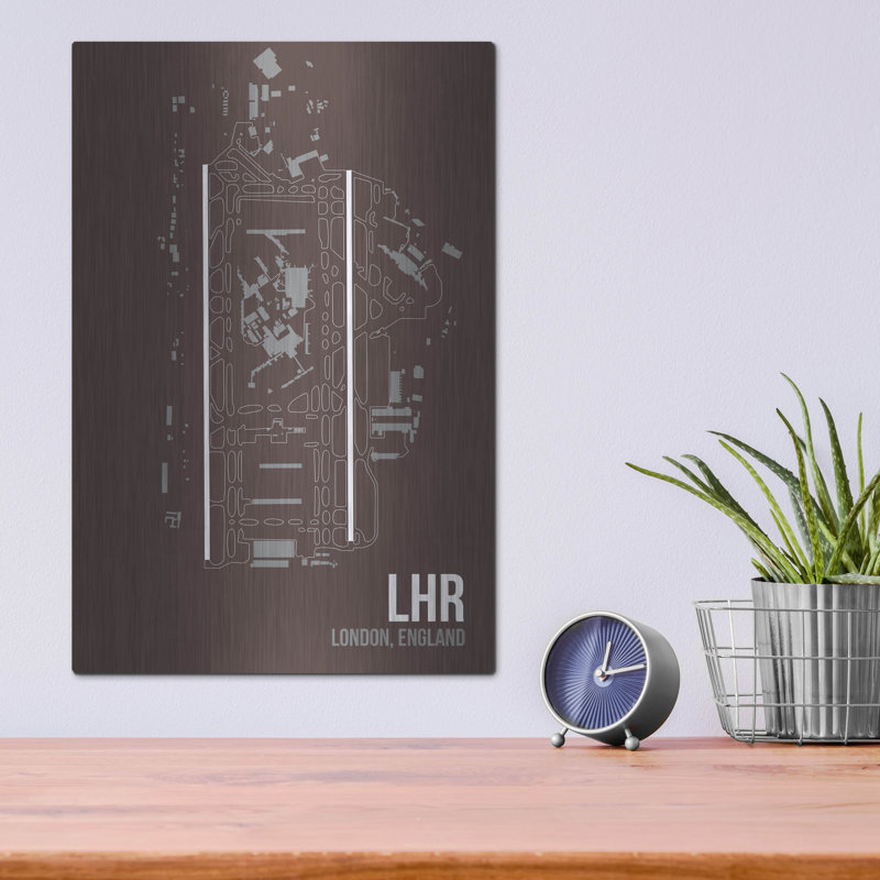 "Lhr" par O8 à gauche, H 16 po x l 12 po