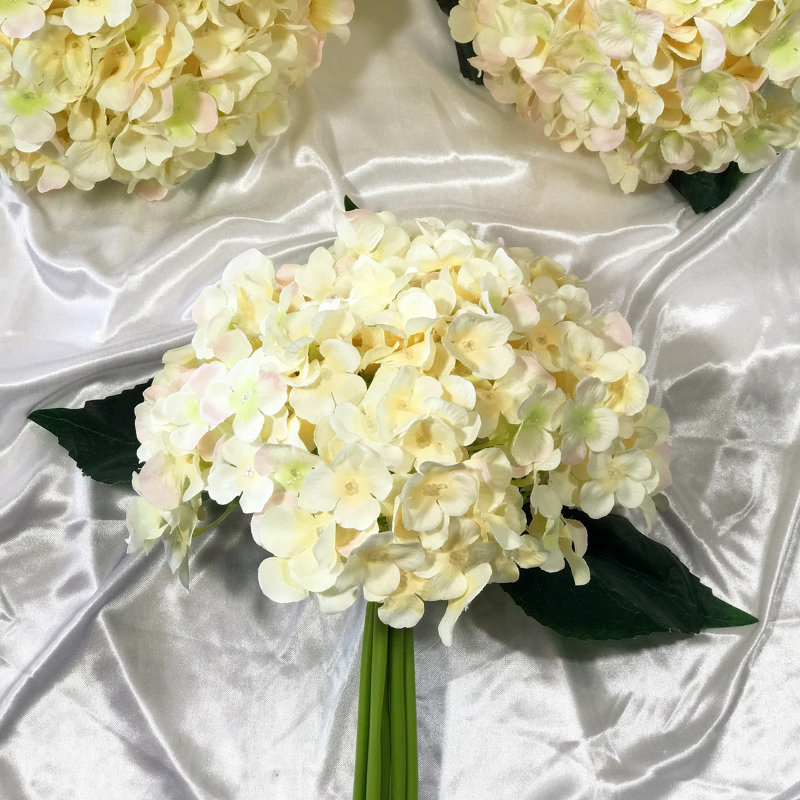 Tiges d'hortensia en soie artificielle, Rosé