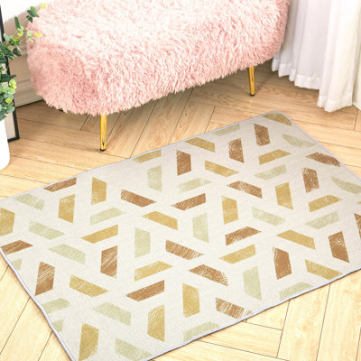 Neziha Geometric Chenille 80cm X 120cm Area Rug