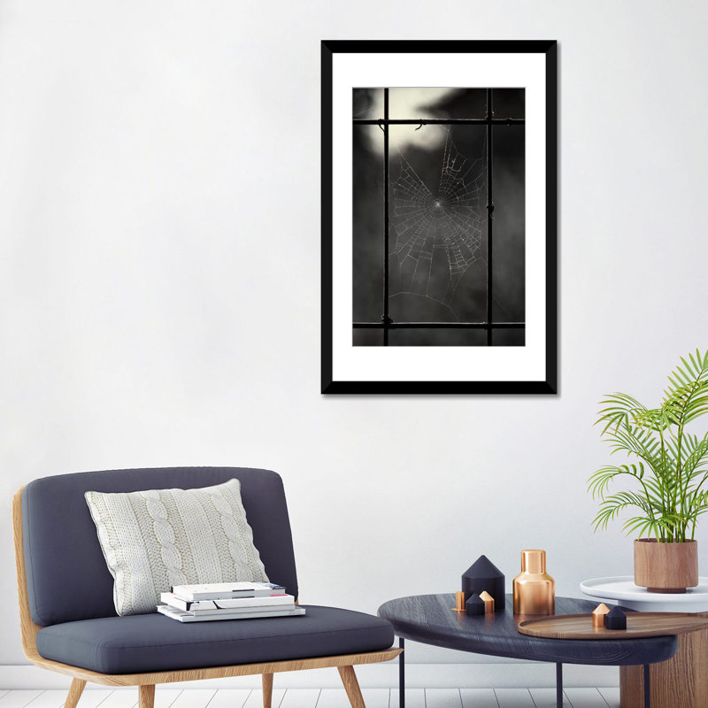 «Tinier Furniture», reproduction de photo sur toile tendue, H 24 po x l 16 po x P 1 po, Papier d'art encadré noir, Blanc