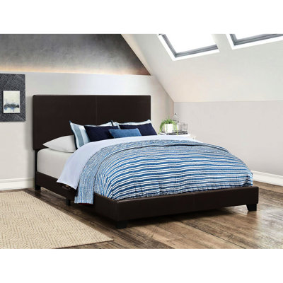 Structure de lit double pleine grandeur avec revêtement en similicuir et sommier tapissier pour une magnifique chambre à coucher