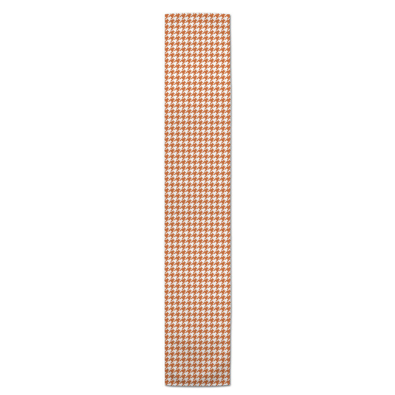 Chemin de table en losanges pointillé Nalston, 72 po x 16 po, Orange, Pied-de-poule
