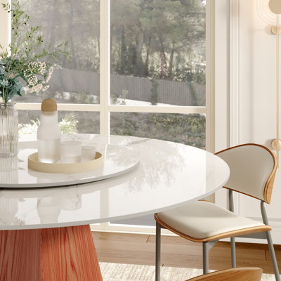 Ensemble de table de salle à manger à piédestal géométrique avec chaises rotatives rembourrées (1 table et 4 chaises)