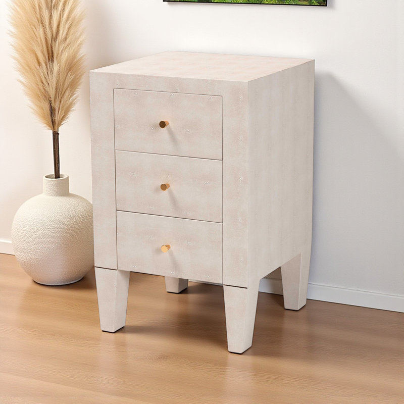 Table de bout à 3 tiroirs Lindar en faux chagrin beige Lindar