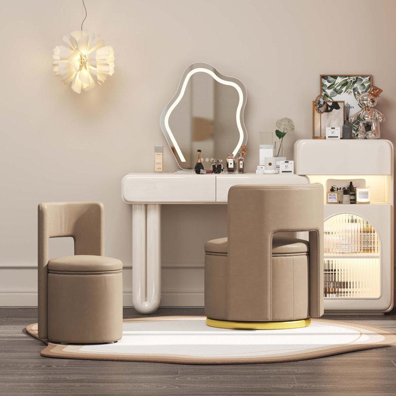Chaise d'appoint pour le salon, Cuir technique brun