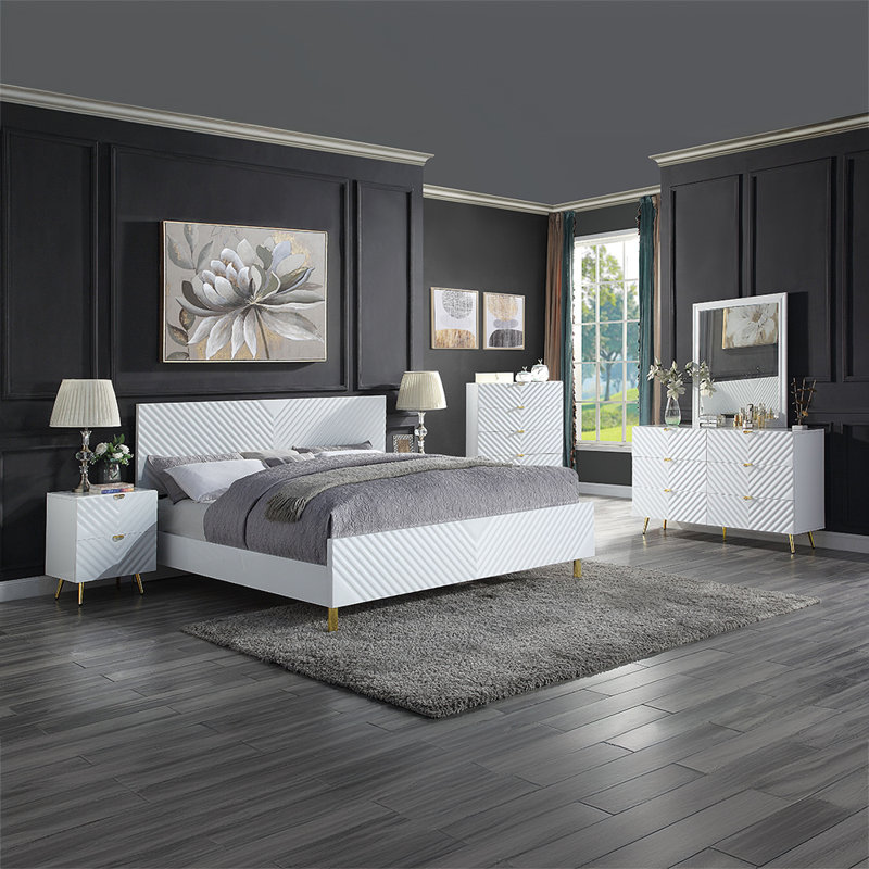 Gaines Queen Bed